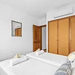 Marta 3 Bedroom Villa, * Cala Blanca (Menorca)